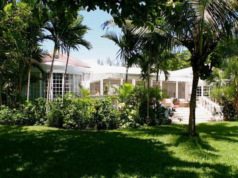Serendip Cove Private Estate , Lyford Cay , Nassau 