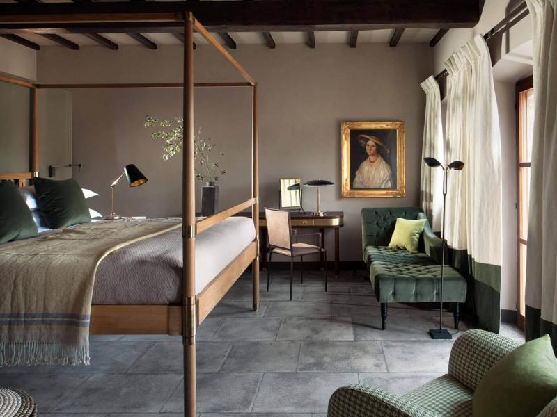 Castello di Reschio Estate and Villas , Tuscany 