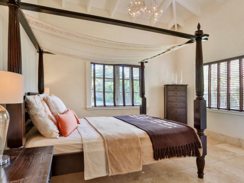 Cayman Villa , Cap Estate 