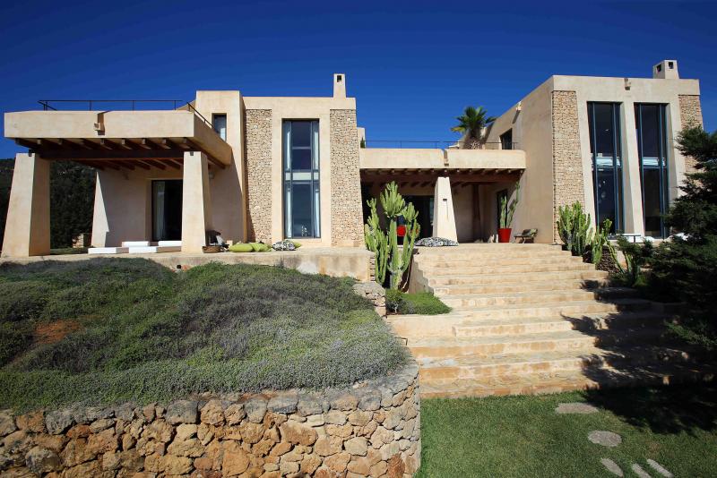 Castillo de Es Cubells