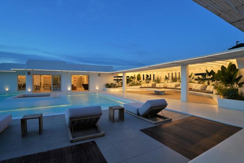 Villa Parides Villa Parides