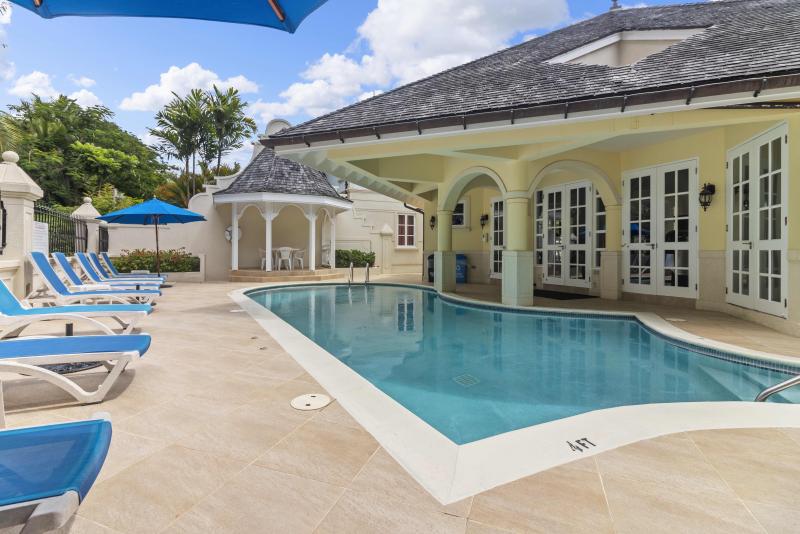 The Falls Townhouse 15 The Falls Townhouse 15