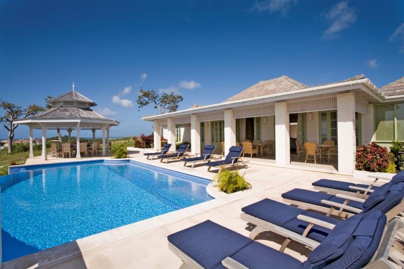 Hummingbird at Calabash Hummingbird at Calabash