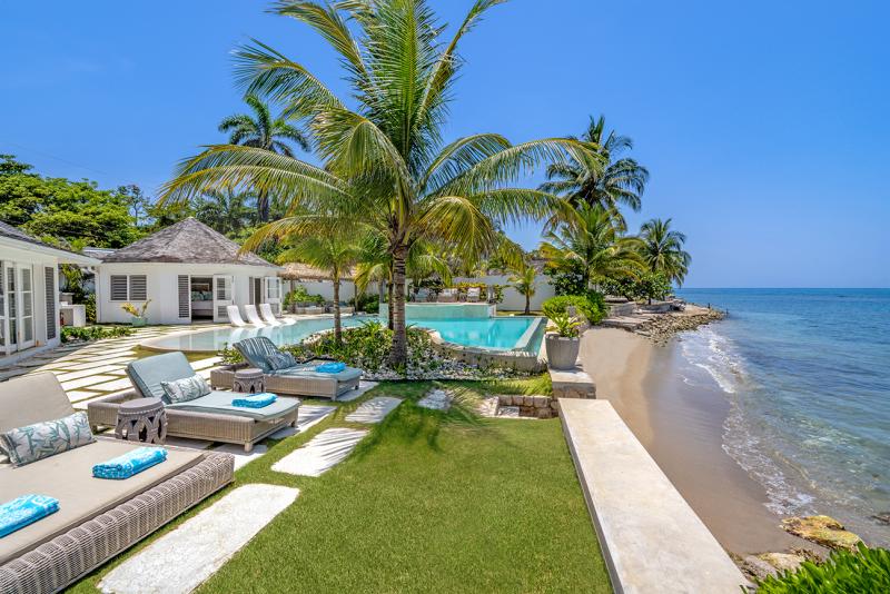 Tradewinds on the Sea Tradewinds on the Sea