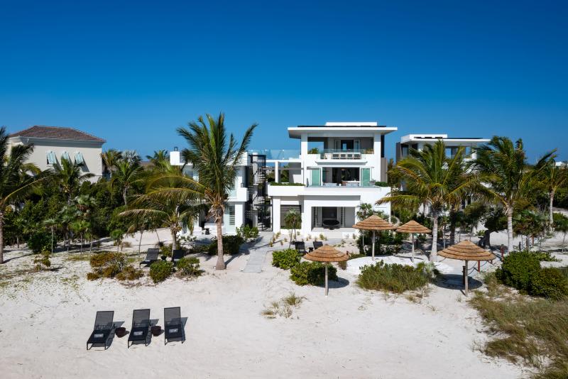 Blue Lagoon Blue Lagoon